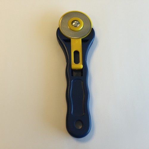 Rotary cutter with 45mm blade - Evoluzione Party - Creatività e dintorni